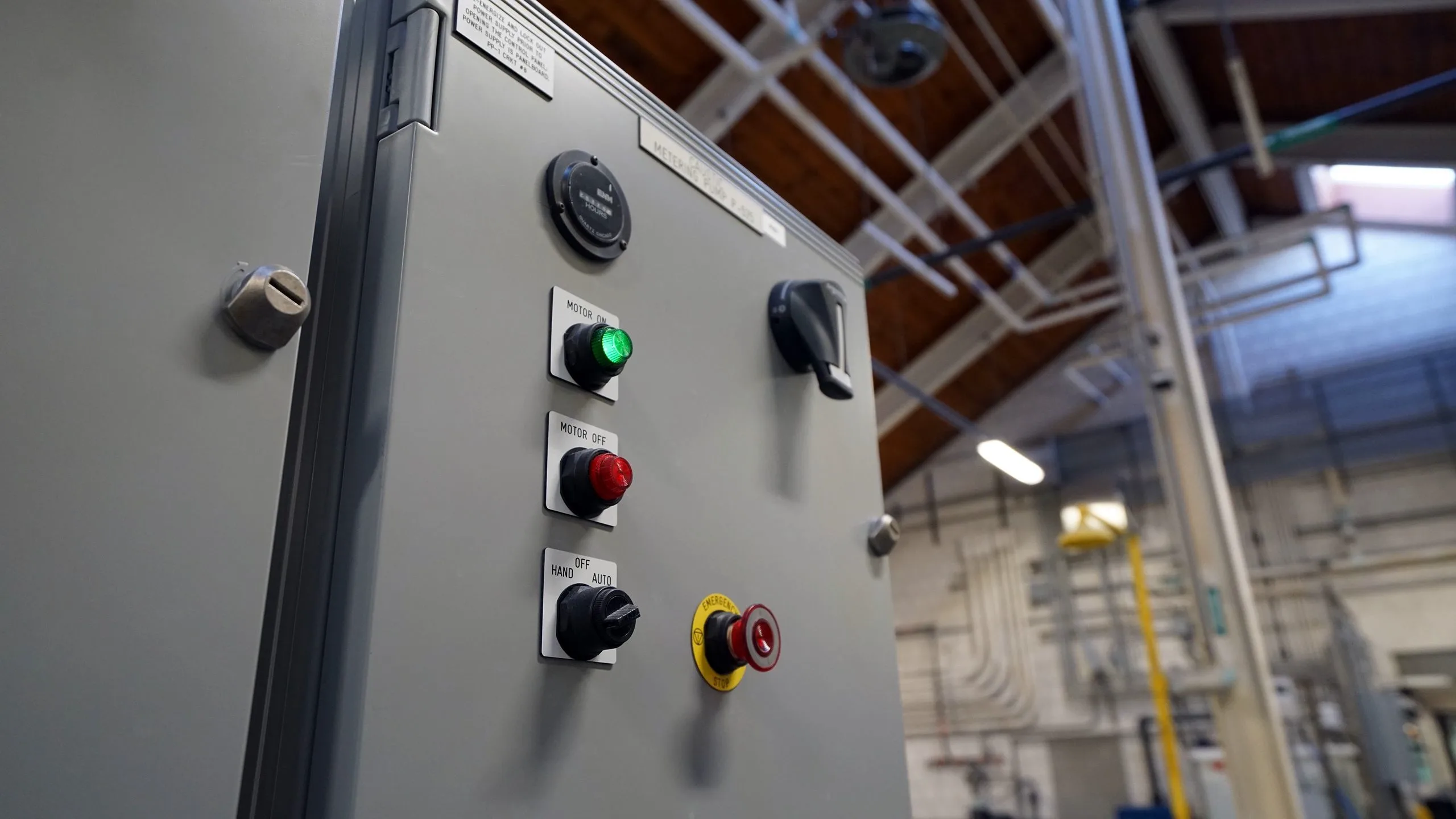 Field instrumentation close-up
